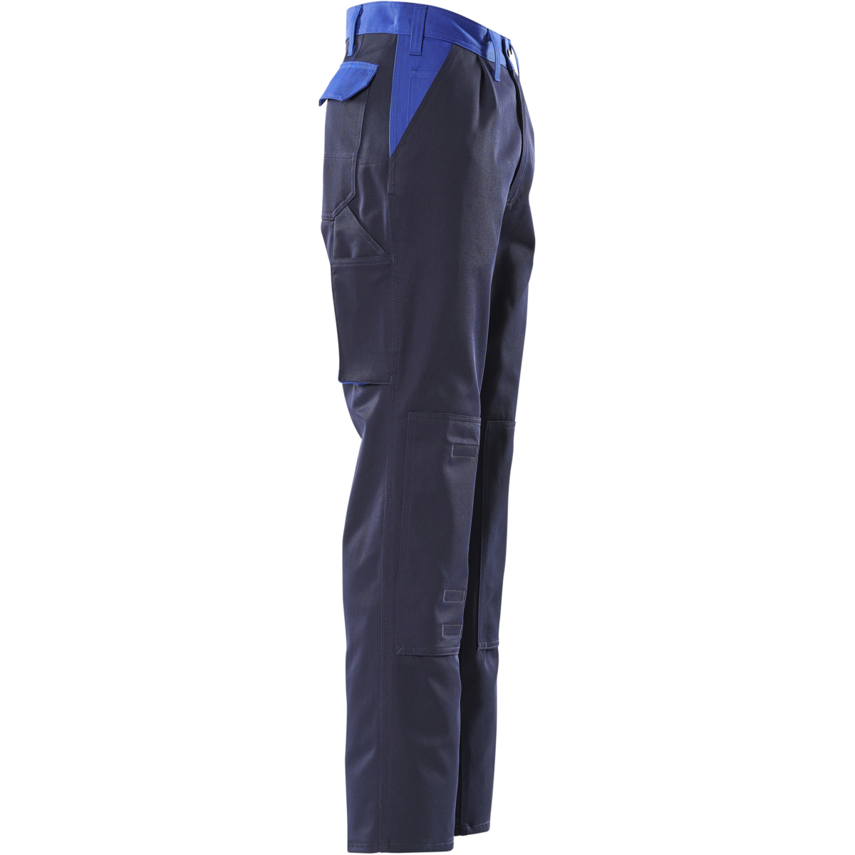 Trousers with kneepad pockets