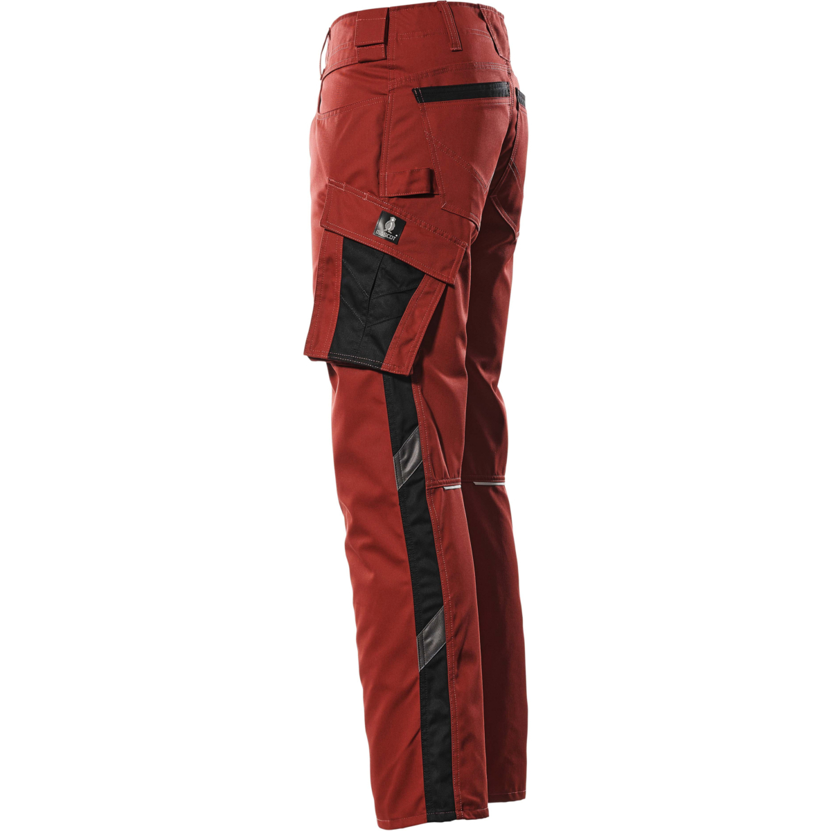 Trousers with thigh pockets