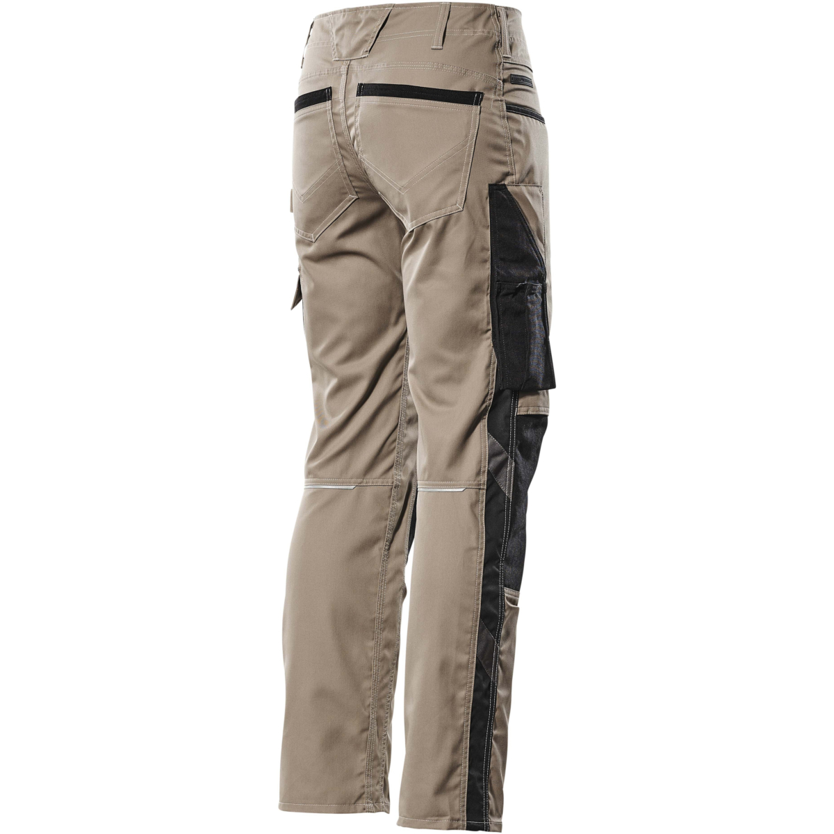 Trousers with kneepad pockets