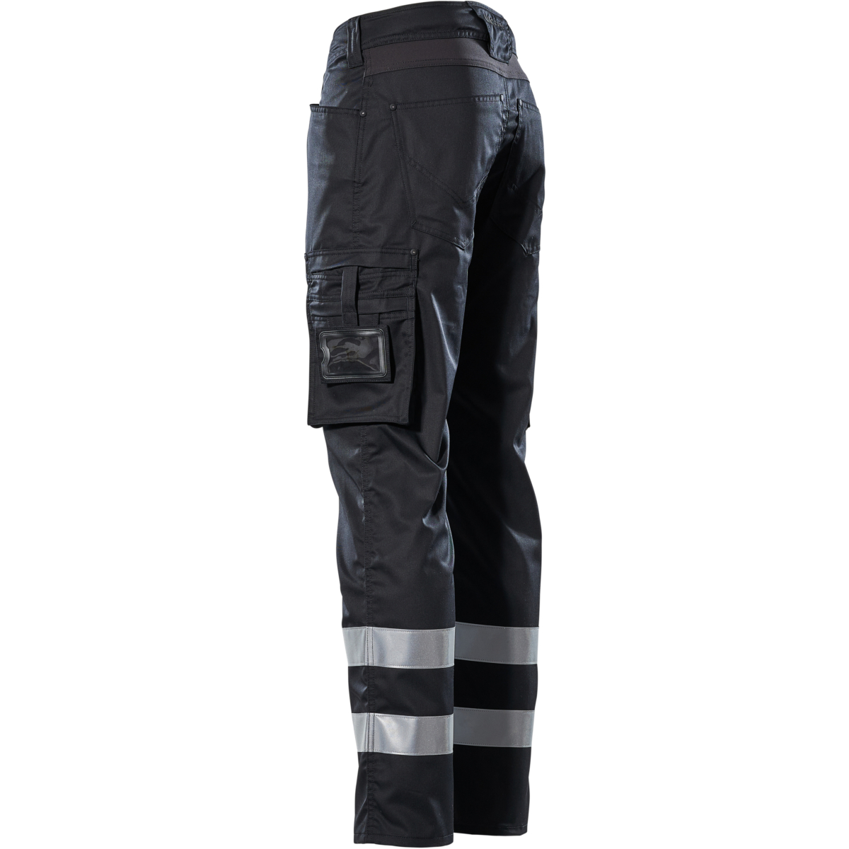 Trousers with thigh pockets