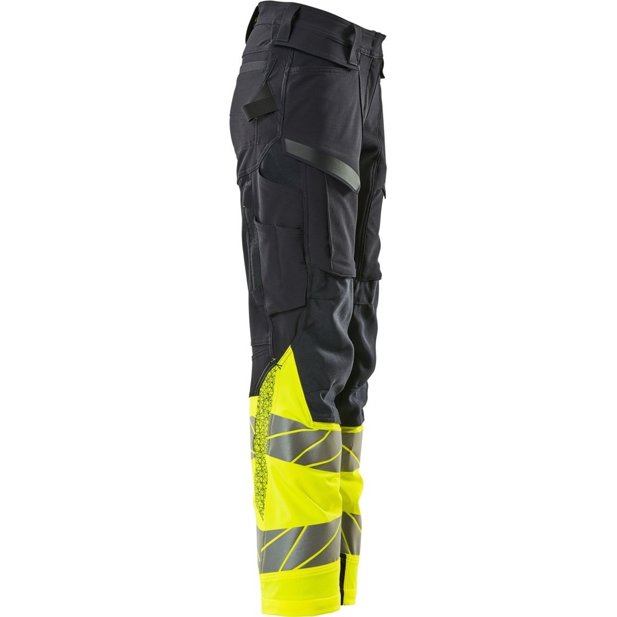 Trousers with kneepad pockets