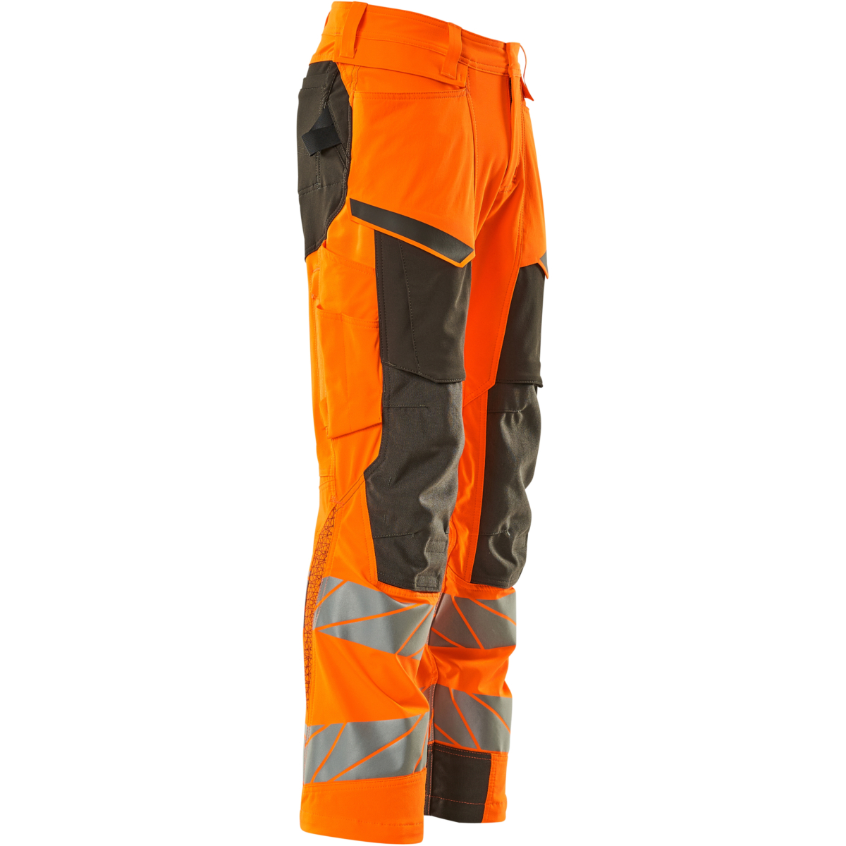 Trousers with kneepad pockets