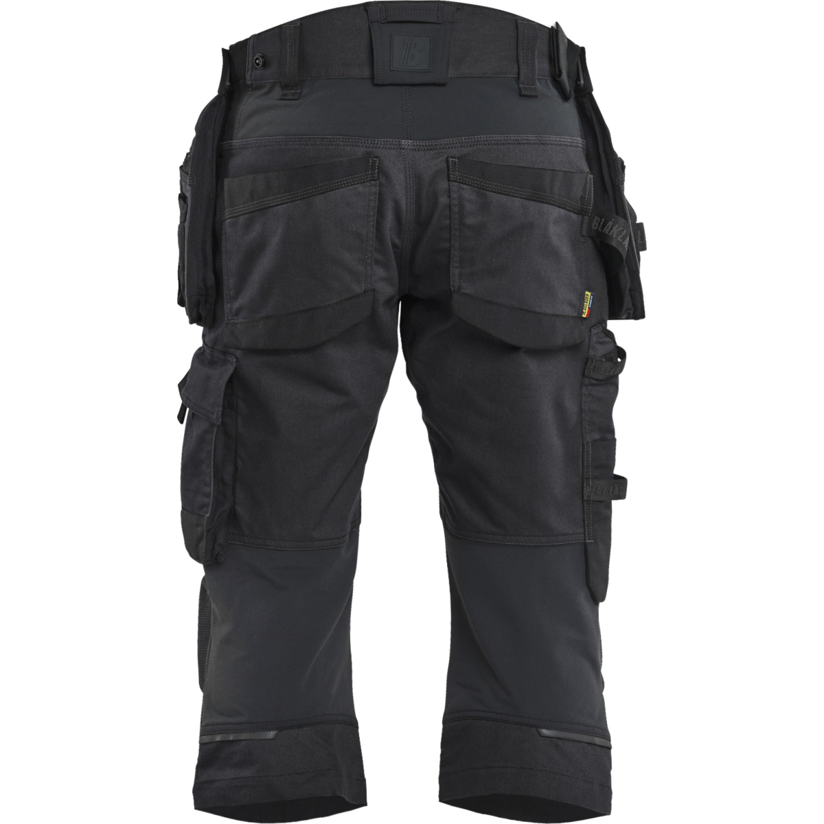 STRIKER Pirate Shorts with stretch