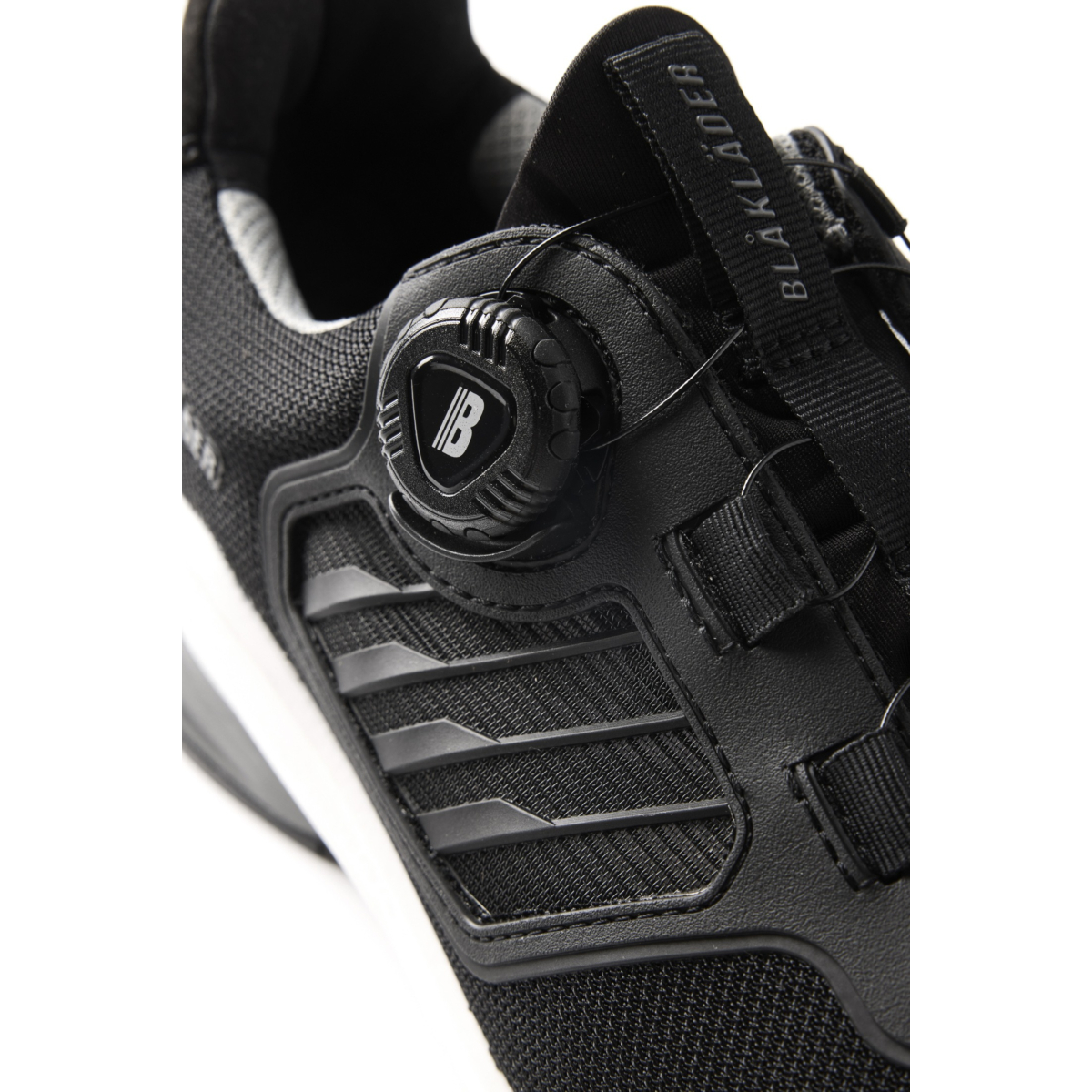 STRIKER Safety Shoe