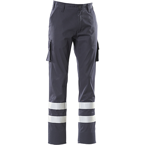 Trousers with thigh pockets